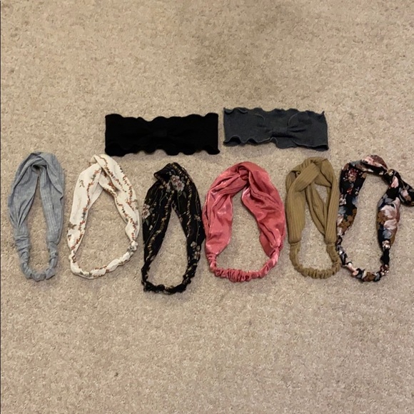 Brandy Melville Accessories - 8 set of headbands bundle